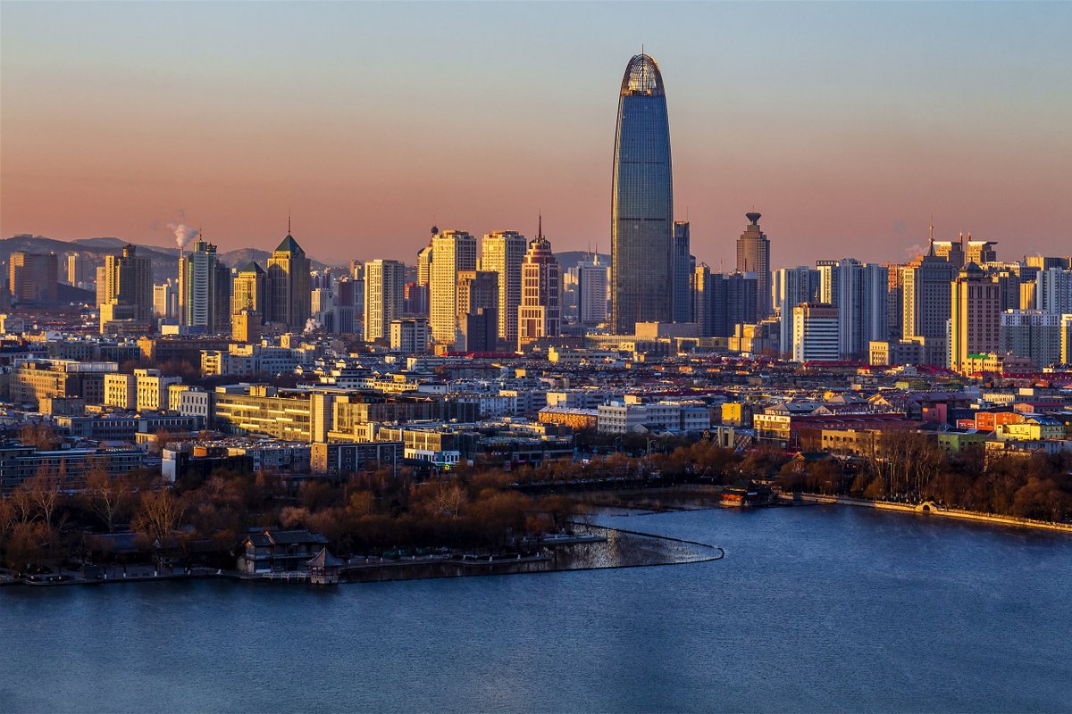 JinanofChina's tweet photo. 📡Quantum #radar technology in #Jinan is contributing to air pollution control efforts, with 15 sites in the Jinan Innovation Zone and Lixia district now equipped. It provides real-time dust warnings, enabling quick environmental responses and enhancing the city's #QualityGrowth. https://t.co/1oDp7j4HjX