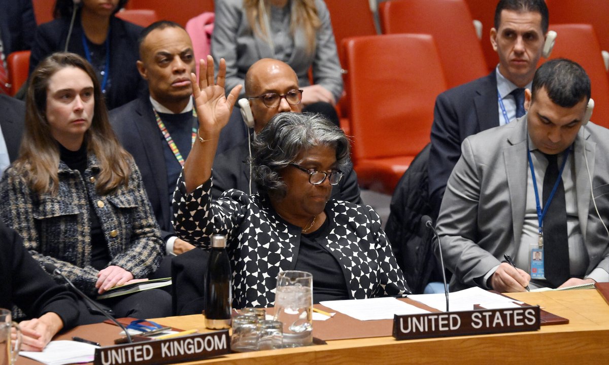 tparsi's tweet photo. International norms being destroyed in front of our eyes...

- Israel ignores UNSC resolutions and ICJ rulings
- US says UNSC resolution is non-binding (!)
- Israel bombs Iranian consulate in violation of Vienna convention (VC)
- Ecuador attacks Mexican embassy, violating (VC) https://t.co/LHNxg1utp9