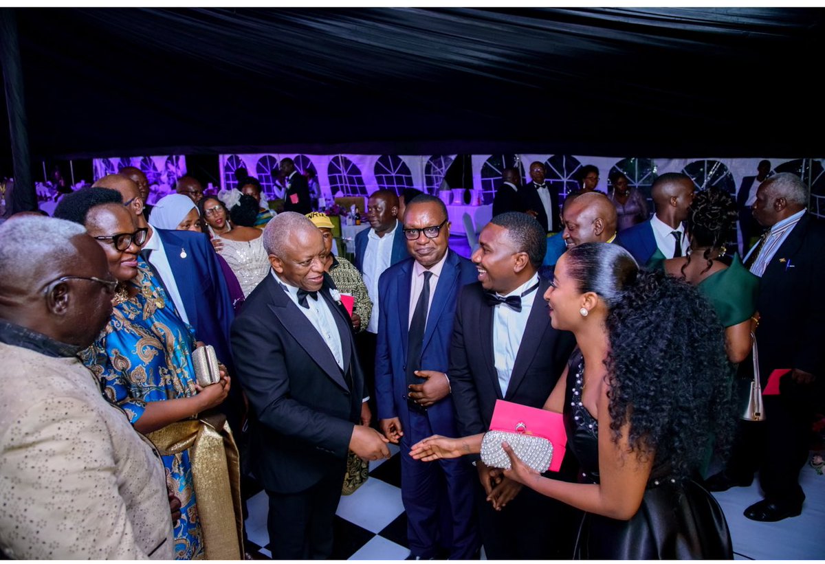 gideon kirumira k tweet media