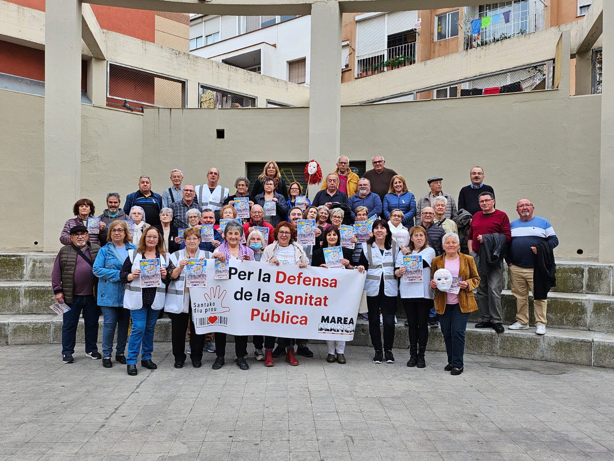 SantakoDiuProu's tweet photo. Hoy es el día!!!
@AsociacioAMMAME ,@sosgentgran1
@favgram1, coordinadora de dones,@mareapensionista de #SantaColoma y demás grupos y entidades de nuestra ciudad te invitamos en este #7abril2024 a acompañarnos a defender nuestra #SanidadPública https://t.co/PdOz2rKB8D