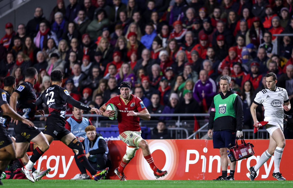 Best of luck to our partners @Munsterrugby in today’s @ChampionsCup match in Northampton. 

We know the team & the fans will bring the energy for hopefully another memorable European campaign. 🏉

#NORvMUN #SUAF #WeAre16 #PoweringTheDifference