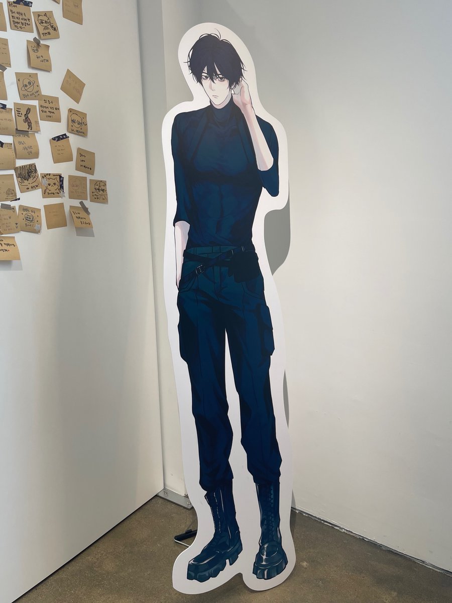 無風地帶 ; 무풍지대 
ᴄᴏᴅᴇɴᴀᴍᴇ : ᴇʏᴇ ᴏғ ᴛʜᴇ sᴛᴏʀᴍ 

✦

디스플레이 나눔 안내

17시에 타래로 공개될 오픈채팅방을 통해 선착순 나눔 신청을 받습니다.

나눔 물품은 아래와 같습니다.

1) 최종수 전신 등신대
2) 최종수 반신 등신대
3) 야외 현수막

오픈채팅방 링크가 오픈되면