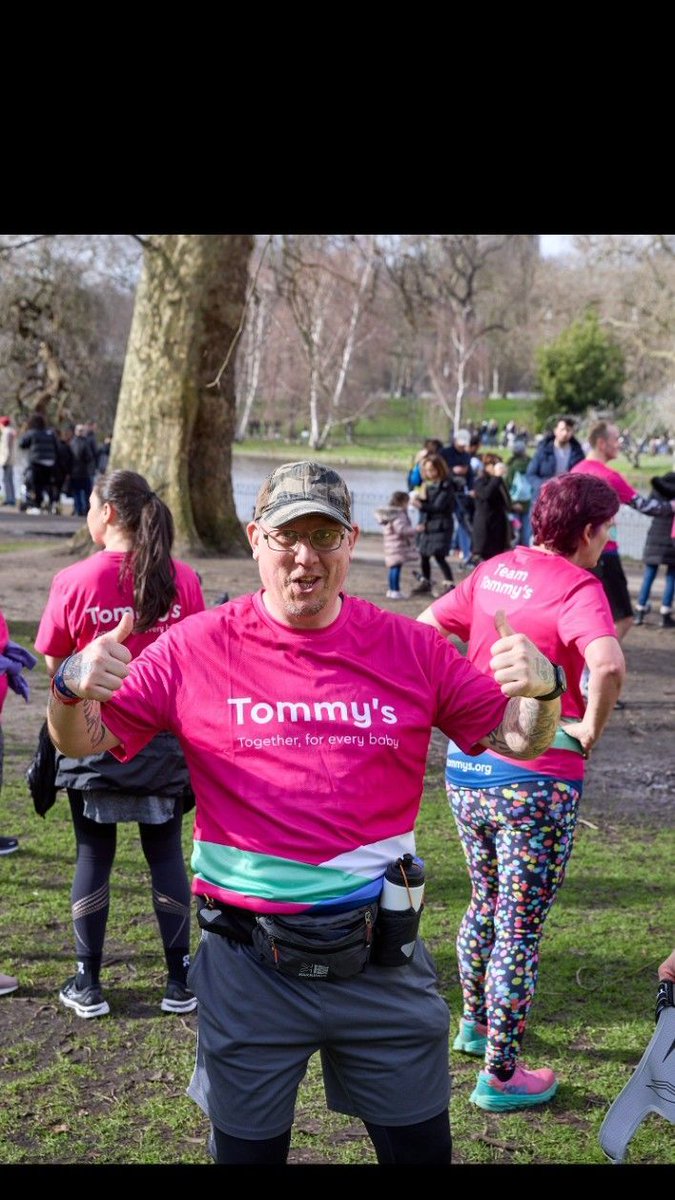 Run your heart out today, Geordie! @Tommys @LLHalf 💪🏃 #Volunteer #LondonLandMarksHalf