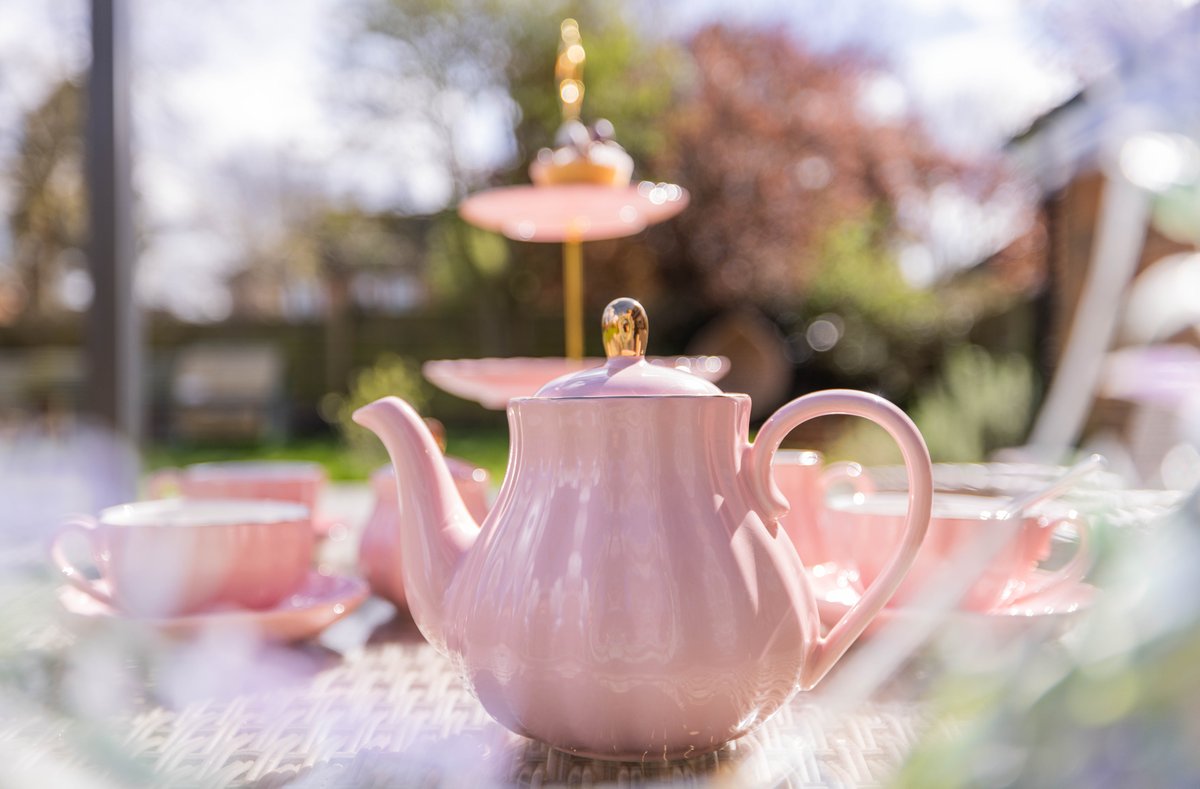 🫖 Join in the fun for #NationalTeaDay on 21 April by hosting your own tea party fundraiser. 🫖 We’d love to share your pics. Find out more at caringtogether.org/help-us-help-o…