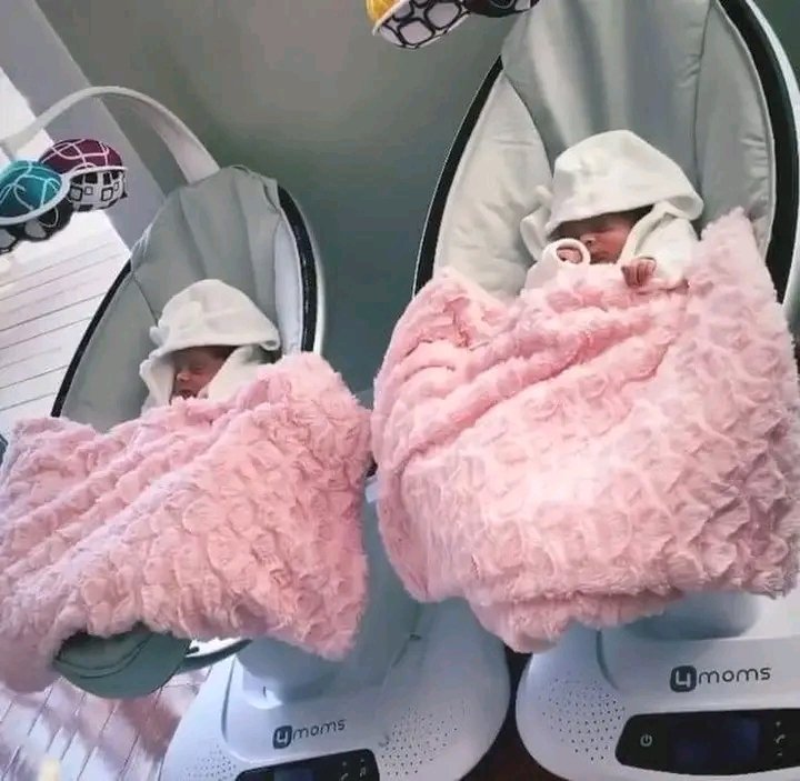 Am_Blujay's tweet photo. Wishing twins on everyone reading this https://t.co/6iZOkFgZQu