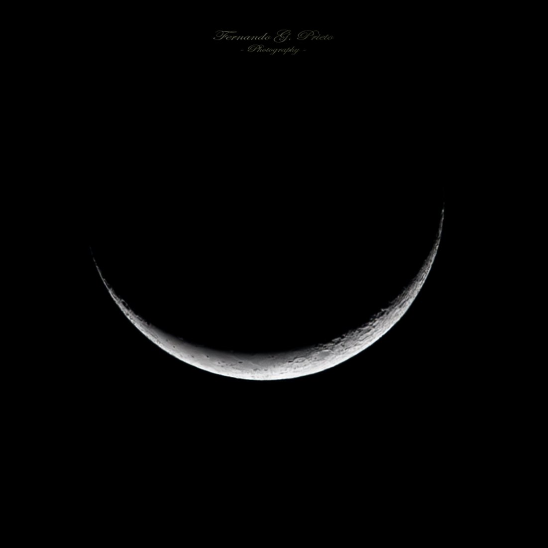 Luna menguante finita con su luz cenicienta como se la veía ayer temprano antes del amanecer 😍🌜 Bs. Aires 📷🇦🇷 06/04/24 #MoonHour #LunaMenguante #Nikon #Sigma @Imagen_Arg @planetarioBA @oalmuruguay @maiz_julio @toro_an @r34rgtr @ThePhotoHour