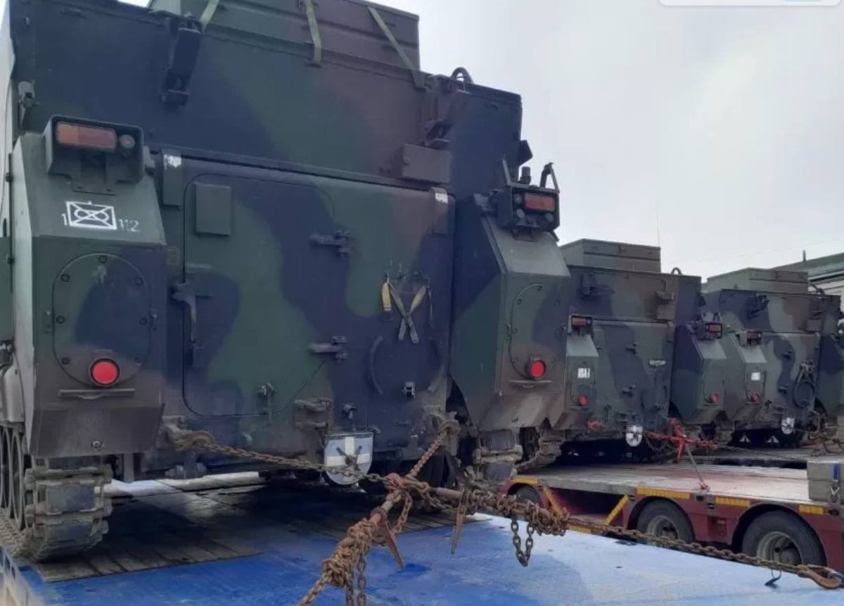 Lithuania transferred M577 command and staff vehicles to Ukraine, according to the Ministry of Defense of the country. The vehicles are designed to provide radio communication and control in the tactical chain of ground forces and can be used to coordinate PzH 2000 howitzers.…