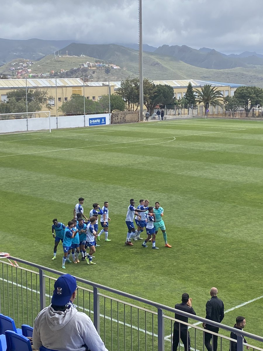 @CdtCantera si, vi el directo el golazo de Moha!! De puerta a puerta. 😆