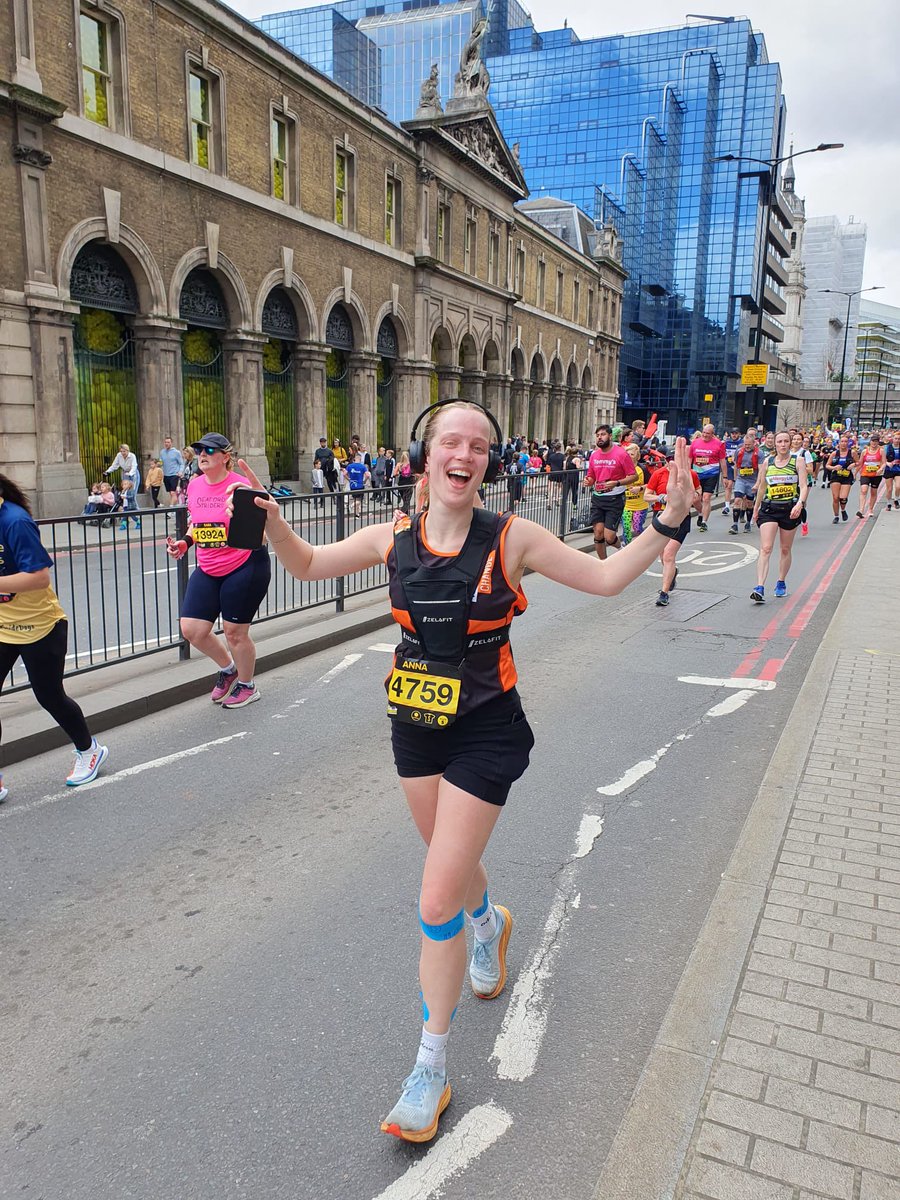 All smiles at @LLHalf #LLHM2024! 😃