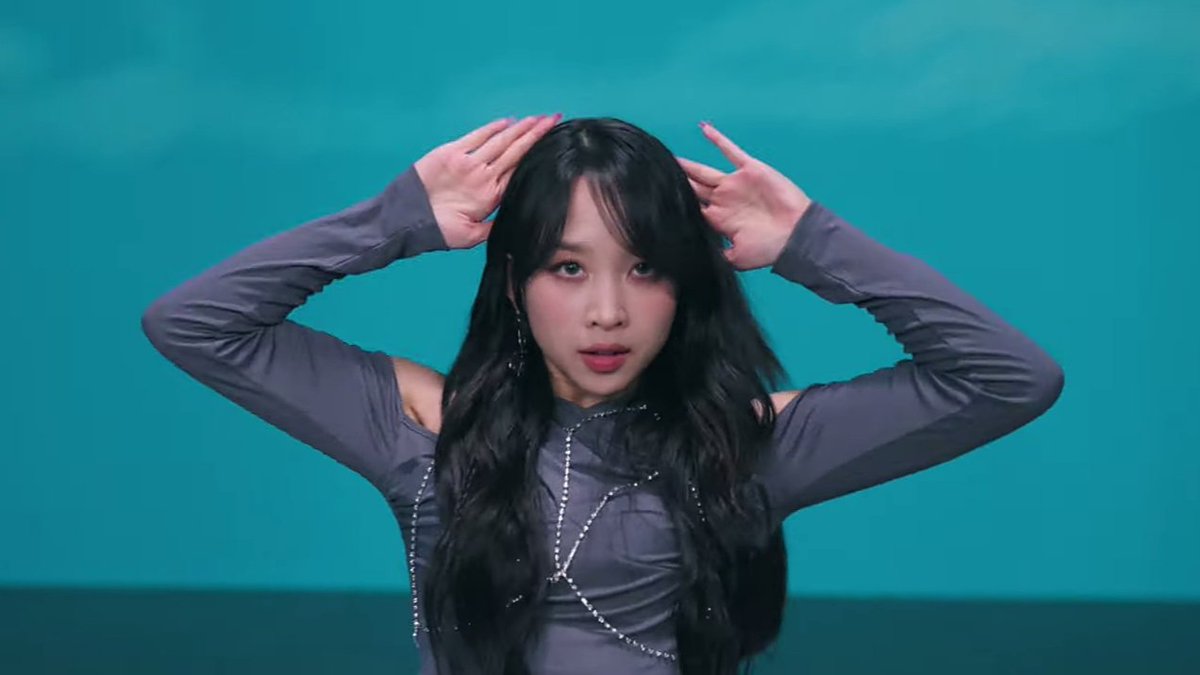 XZGgf_'s tweet photo. KIM DARAM!!!! 🔥🔥🔥🖤
Halla Performance MV
🔗 https://t.co/7eruPHwr6o
#디타 #DITA #Halla #HallaPerformanceMV
#TripleIz @TripleIz_twt https://t.co/M5ponFmbyY