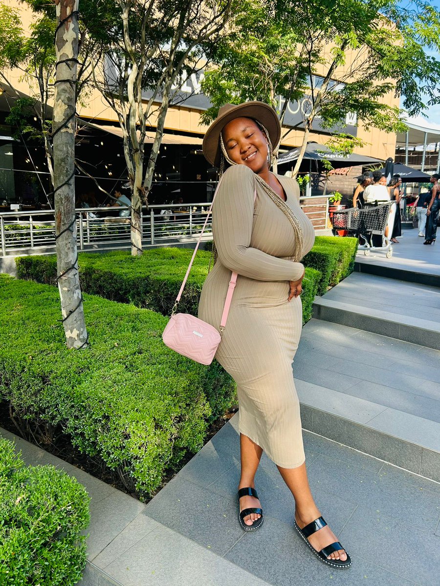 A Female Buccaneer 🏴‍☠️🥹💙🌸 tweet media