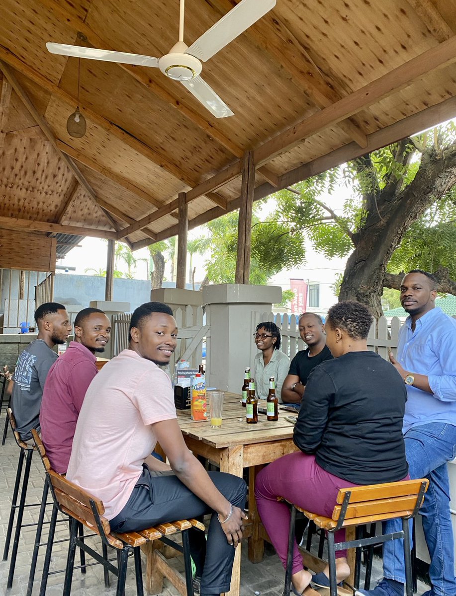 A good day was HAD! 

Throwback to this day, when we went to congratulate ourselves kidogo on the small wins💪🏽. Rifaly was coming along well (we still hadn't launched) tukaona tukasuuze moyo kidogo. 

Eagerly waiting for the next one💃🏼

#team #teambuilding #throwbacksunday #tb