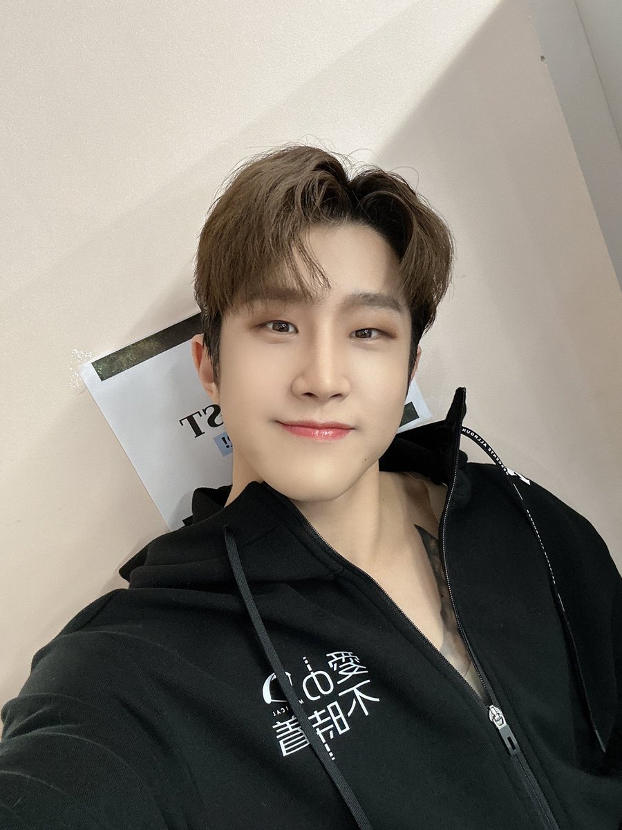 #JINJIN || #진진 || #박진우 || #ジンジン || #ASTRO || #아스트로 || @offclASTRO