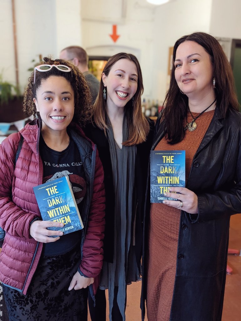 Total surprise and joy to see gorgeous FOTW authors @louloudoodoo @clairehmwriter & @l_erah (who escaped our pic 😜) at @vocebooks!! We had a right giggle when we noticed the arrow after taking this photo!! #publishing #authorlife #authorsigning #authortalk