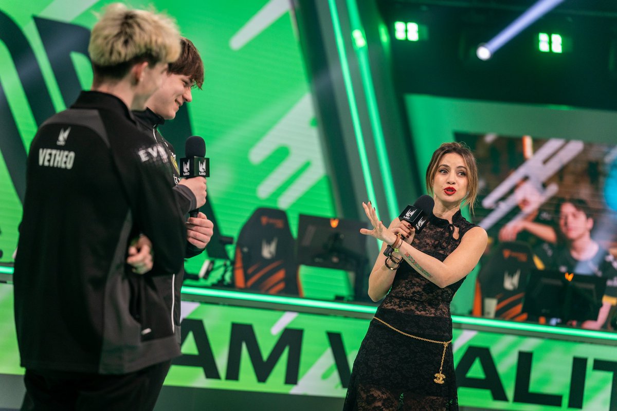 More interviews today for our first #LEC  Spring BO5 🔥 Talking to Ice and Nuc ahead of games and I might be cooking something for the winners interview already 😶‍🌫️