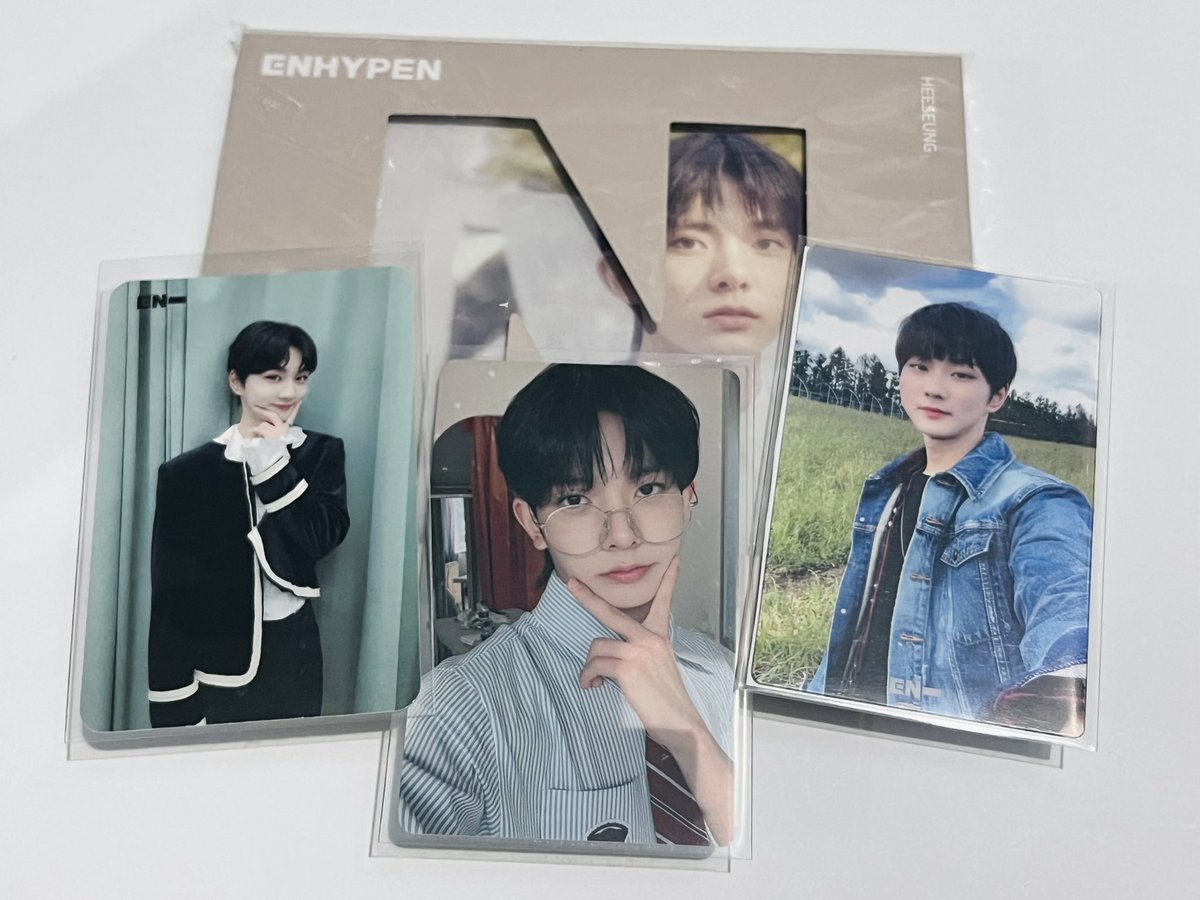 ꒰ wts lfb ph ♡ ꒱ #rikasells ✮

✮⋆ HEE SPECS SET ｡°✩ 

𓏔 ₱12,000 set
𓏔 all onhand &amp; mint condi
𓏔 gcash ; direct jnt
𓏔 payo or 2 weeks dop

heeseung blue hakanai solo jacket soljack jungwon b:do yzy r2 common ld border day one concept unsealed album yizhiyu