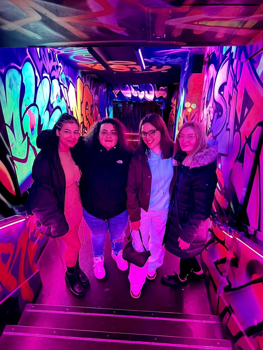 Look who's here 💅
<a href="/Saskia_Cole/">Saskia ❄️</a> <a href="/MazeFlo/">Floriana Placido</a> <a href="/xNQSxx/">NQSx</a>