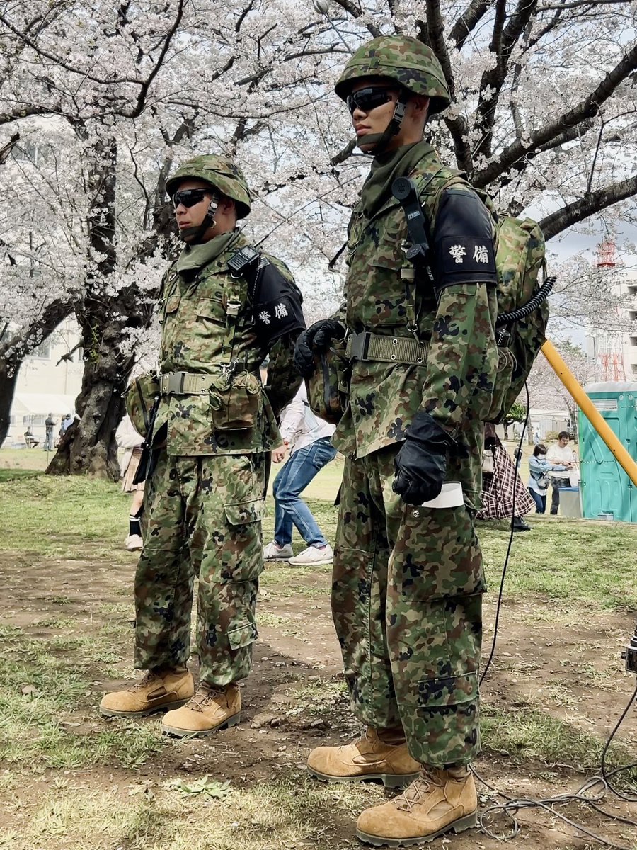 今日お披露目になった陸上自衛隊第1空挺団の新型靴‼️‼️‼️ 空挺靴3型