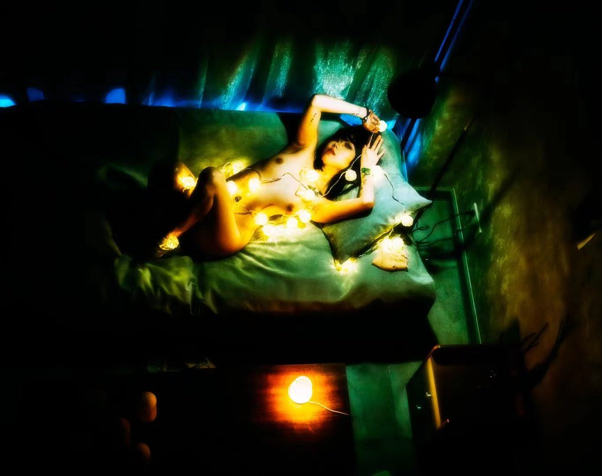 灯红酒绿的棠棠