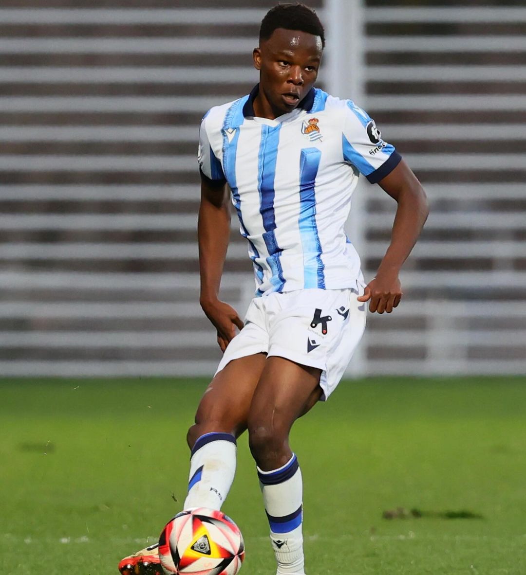 #StarsAbroad Kenyan youngster Job Ochieng was introduced for Real Sociedad B in the 68th minute in the Spanish Primera RFEF Group 1 league match on Saturday. The 21 year old featured in the game against Sestao whom defeated the home side 2-3. #kenyansoccer #harambeestars