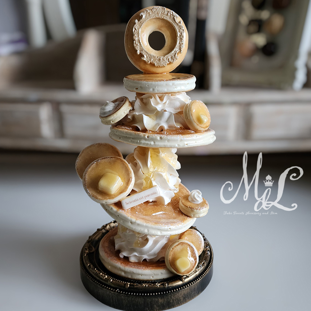 【ヤフオク出品中です】
 こっくりバターに溶けるハニーな君の為のホットケーキな椅子/♯224
 たくさんのホットケーキにこっくりバターを溶かし こんもりとホイップを挟み込んだ
オビツ11～ミディブライスサイズドール様用ドールチェアです。
page.auctions.yahoo.co.jp/jp/auction/j11… 
4/10 (水) 22:19頃終了予定です