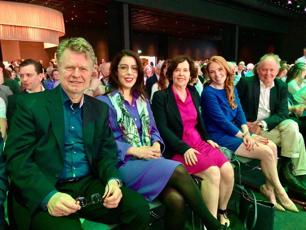 Onze Eerste Kamerfractie op het congres van D66. Een sterk, fijn en goed team! 💚