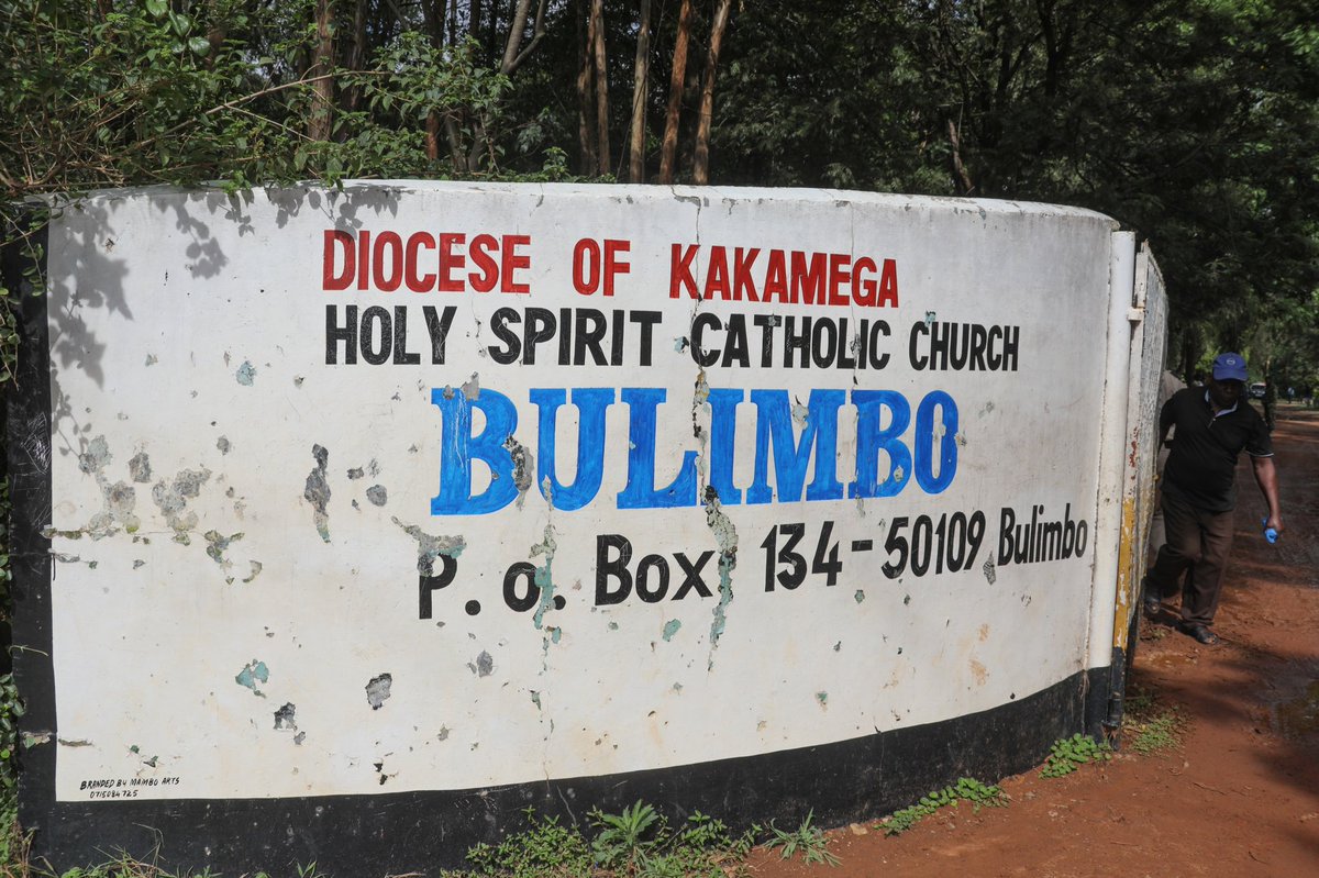I am currently attending the Sunday Mass at the Holy Spirit Catholic Church in Bulimbo, Matungu Constituency, Kakamega County. Thereafter, I will join the congregants for a fundraiser in aid of expansion of the Church. Leaders in attendance include: Governors H.E Fernandes…