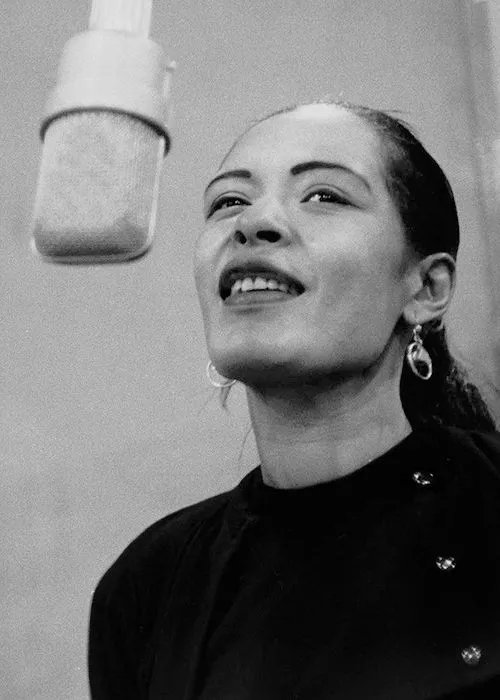 Billie Holiday, ( 7 April 1915 - 17 July 1959 ). All of Me - youtu.be/5J18k5Sx3Dw?si…