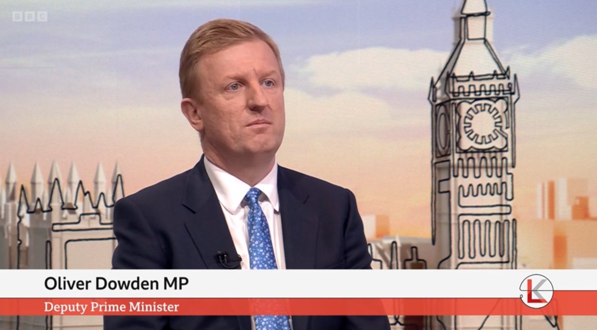 Oliver Dowden will never not be a pompous butler in Downton Abbey who secretly wants the Nazis to win the war #bbclaurak