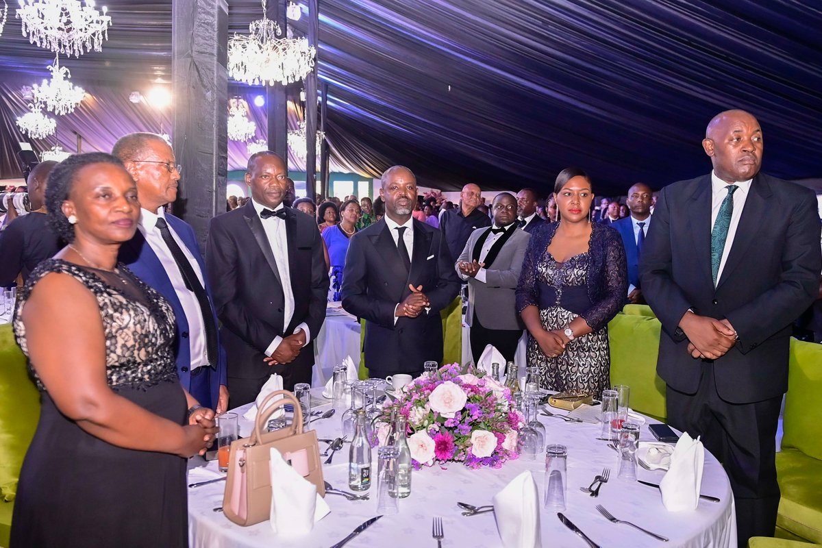 President Museveni and the First Lady @JanetMuseveni attend the 50th wedding anniversary of former Prime Minister Rt Hon Amama Mbabazi and his wife Jaqueline Mbabazi. The ceremony was hosted at the Kampala Serena Hotel. #Mbabazi50Years.