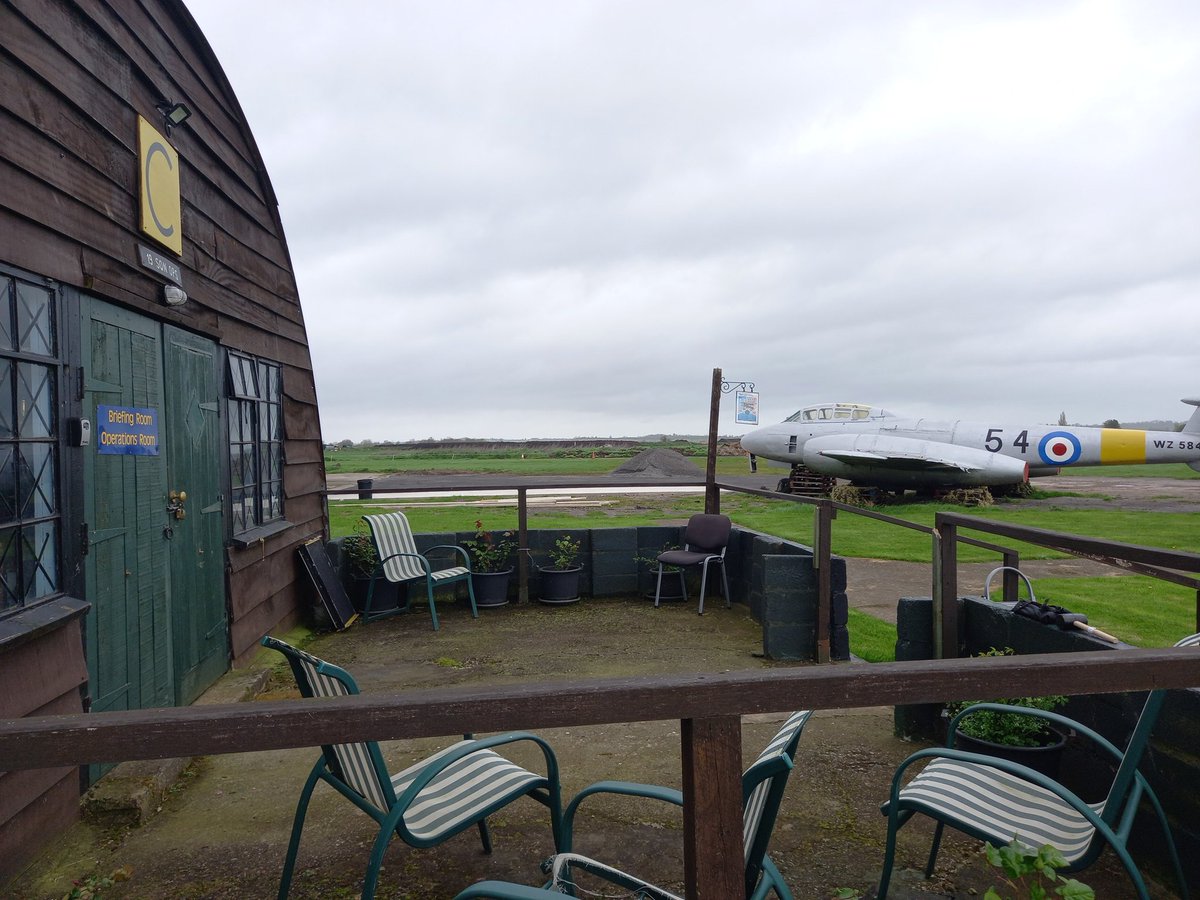 The first members of South Bristol Amateur Radio Club are already on site at the former RAF Westonzoyland getting everything ready to activate the airfield with the call GB0WZL as part of #AirfieldsOnTheAir