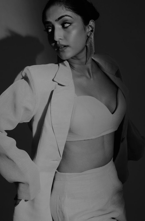 GKjHsquXUAA89ji?format=jpg&name=900x900