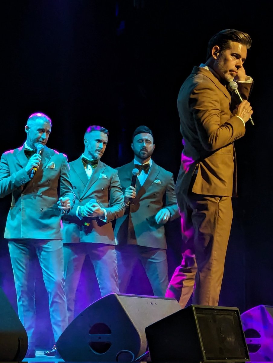 We do get some funny photos of you guys @the_overtones