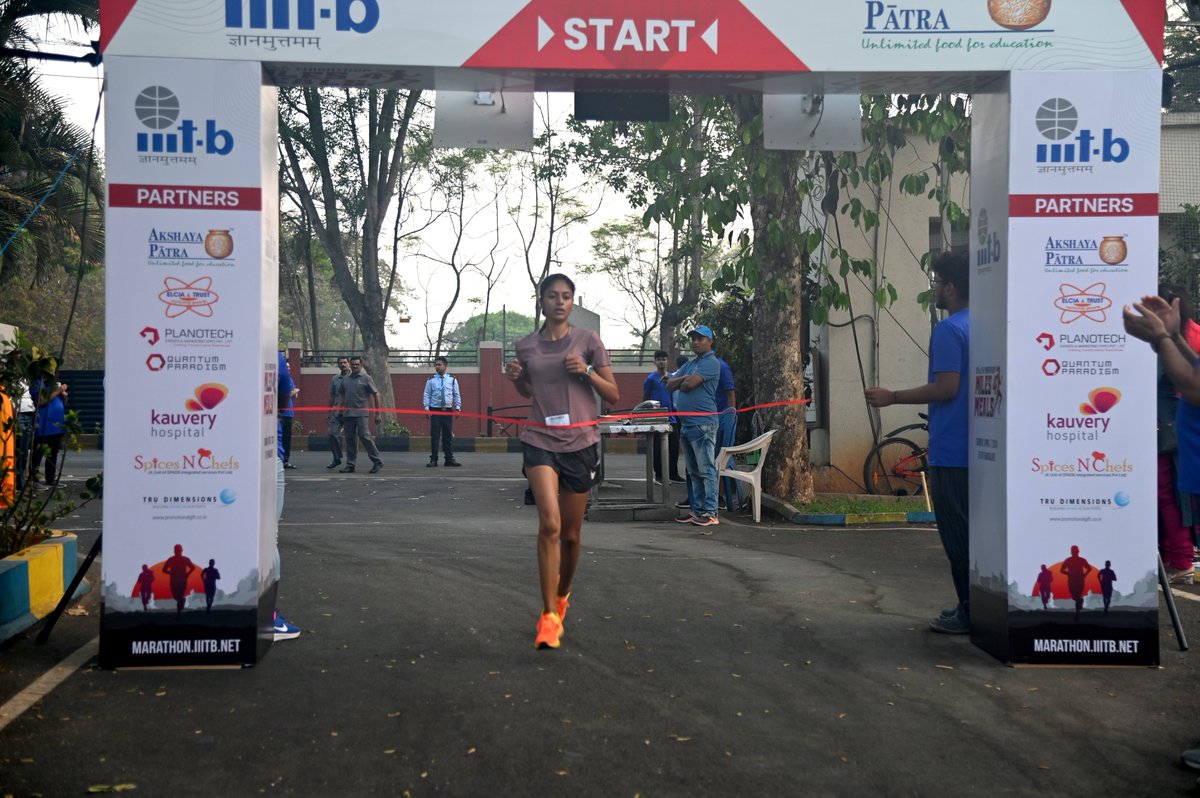 #IIITB hosted the #Miles4Meals Marathon in collaboration with the @AkshayaPatra. This event wasn’t just about running; it was an opportunity to make a difference, push boundaries, and strive for excellence. Participants contributed to providing mid-day meals for children in need.