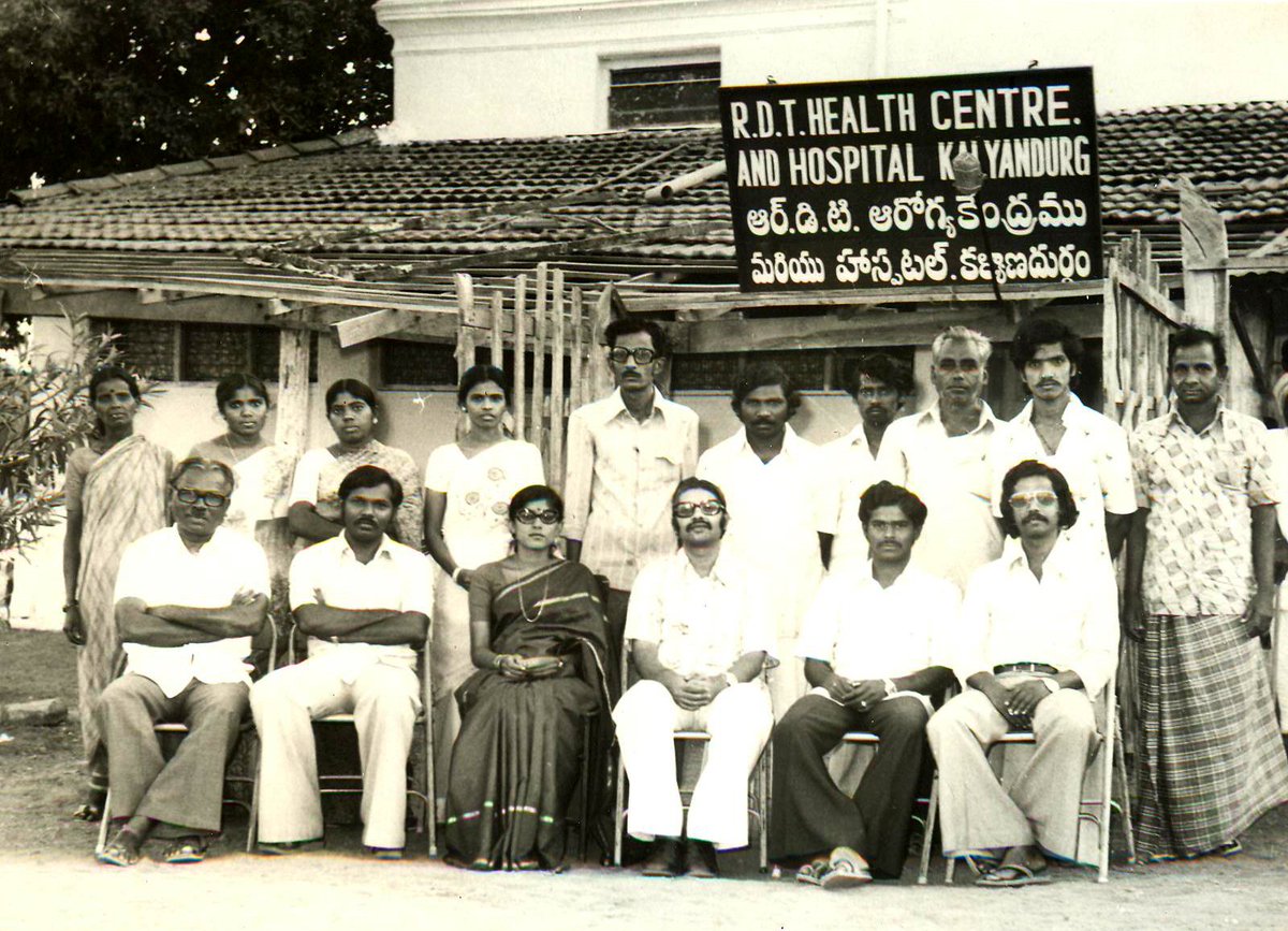 📌#ThrowbackSunday

From 1976 to 1985, RDT started Small Rural Health Centres in Kalyandurg, Kuderu, and Venkatampalli to assist those in need.

#HealthDay