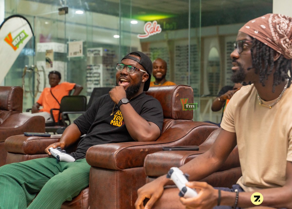 #FC24 Celebrity Clash Game between @Shakerthis x @KojoManuel last Friday. Guess who won 🏅 📸 : @zoharstudiosgh Location : @legoncitymall #GGCChannel