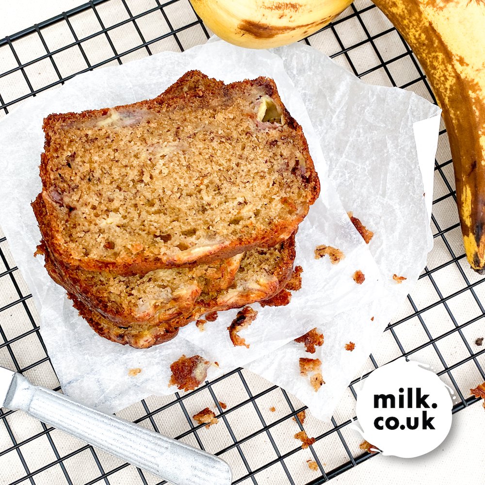 Need some inspiration for a lovely bake? There’s banana bread and then there’s our sweet and fragrant Vanilla Banana Bread made with plain thick yogurt 😋 Browse this and other tasty bake recipes at milk.co.uk/recipes/bakes/