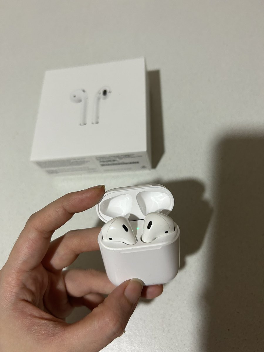 ส่งต่อ Airpods gen 2 สภาพ100% เพิ่งซื้อได้ 3 เดือน แทบไม่เคยใช้ ใช้ไม่เกิน 3 ครั้ง

3400 บาท

📌ประกันถึงเดือนพฤศจิกายน 67
📌กล่อง สายครบ

(ซื้อมา 4150-.)

#หูฟังไอโฟน #AirPods #ส่งต่อairpods #ขายแอร์พอด #airpodsgen2 #ส่งต่อไอแพด #ส่งต่อหูฟัง #ขายairpod #ส่งต่อairpod #airpods