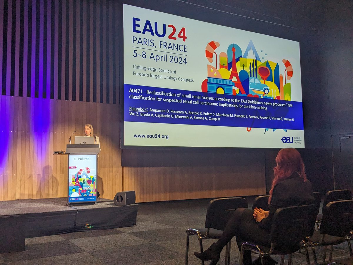 🚨 Happening now: #EAU24 Abstract session on small renal masses from diagnosis to intervention or surveillance. #kidneycancer Dr. Palumbo taking the stage discussing implications of newly proposed RCC TNM clasiffication. While Prof. Wu (@wuzhenjie17 ) co-chairs the session