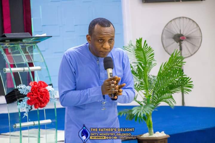 fdimjal's tweet photo. When you pray, it is your spirit that prays.
If you have never spoken in tongues then your spirit has never prayed.
#PstLegsonPaninga #Theimportanceofspeakingintongues #Aprilthanksgivingservice #1stservice #2024Ouryearofdivinehelp https://t.co/KC7CACkWTc