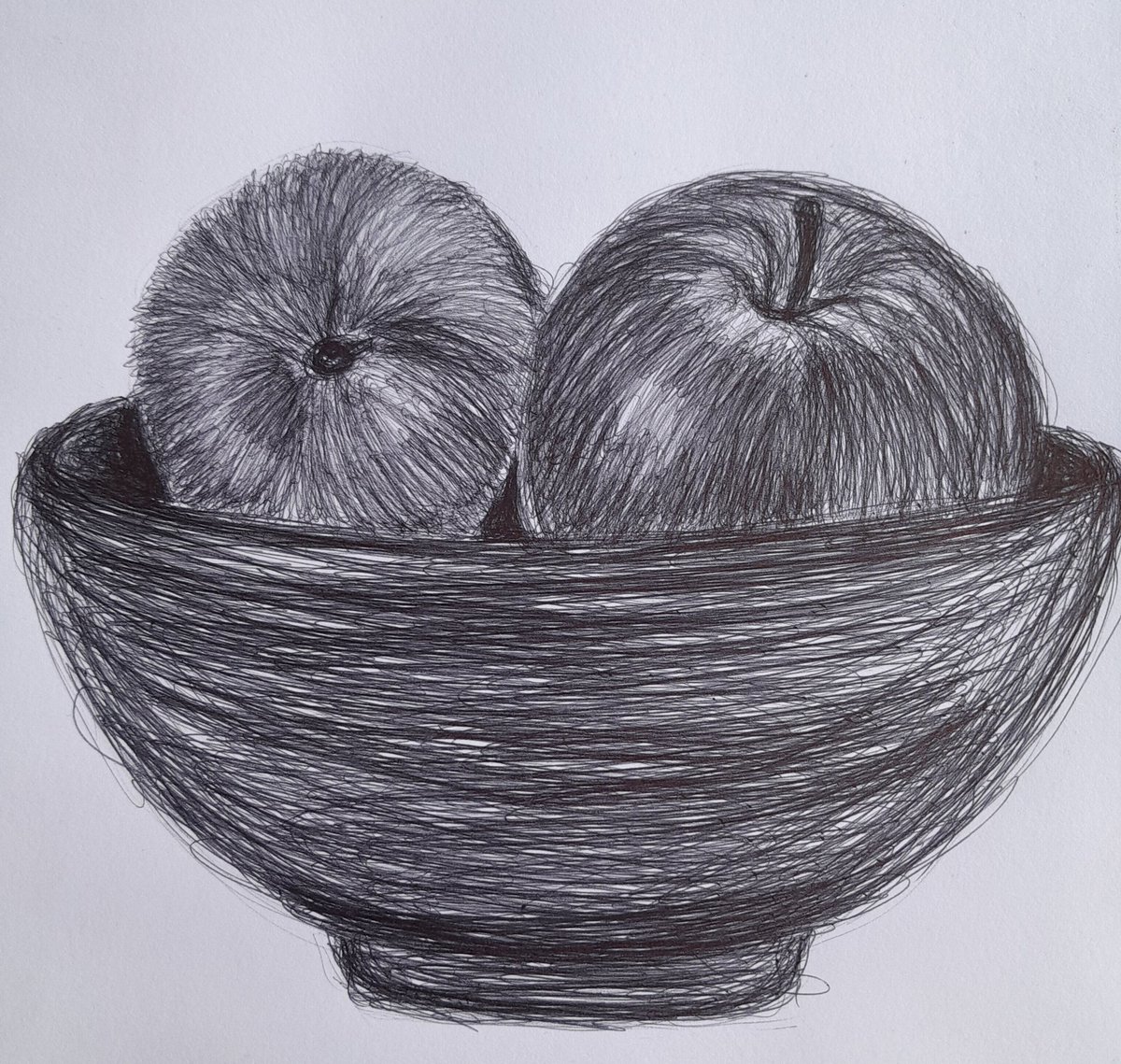 Moses_Makgeta's tweet photo. Still Life 🍏 https://t.co/NhZBr4fSFN