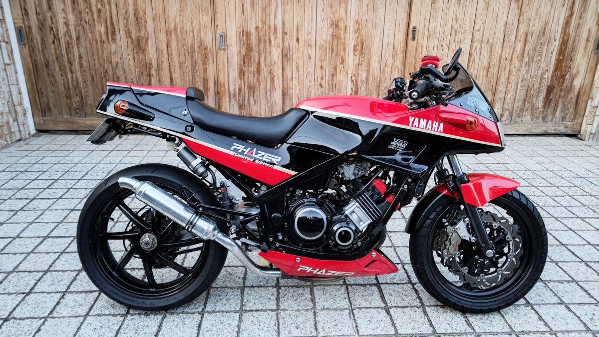 FZ250YSP's tweet image. この季節になると、学費確保の為に売却の危機😭
#FZ250
#YAMAHA
#プロアーム
#バイク売ります