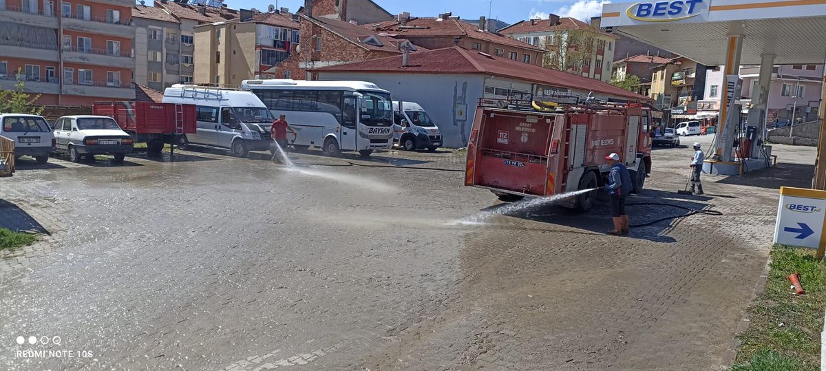 İlçemizdeki tüm Cadde ve Sokaklarımızı pırıl pırıl yapıyoruz. 🤗

#BayatİçinGerçekBelediyecilik