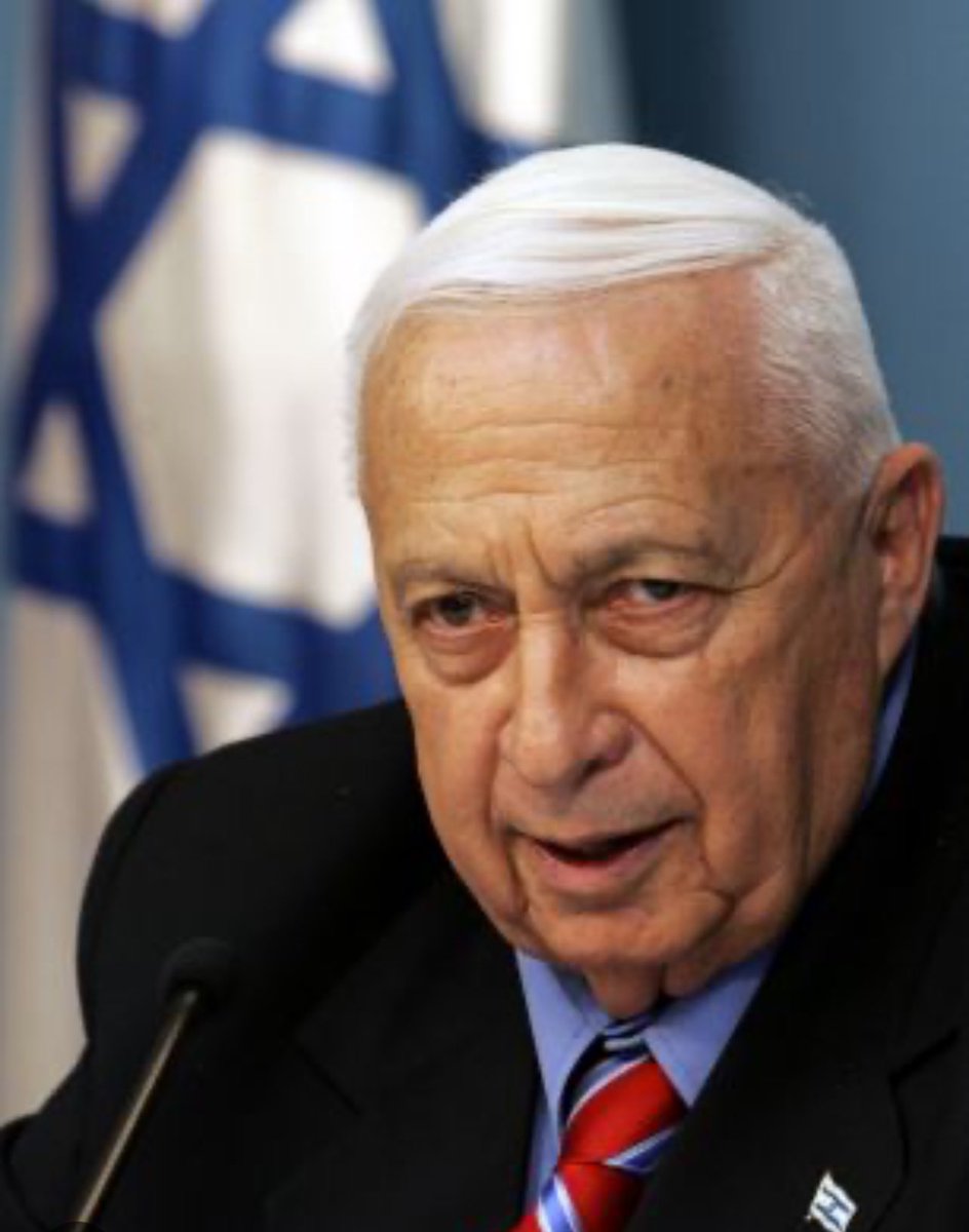 « Ne vous inquiétez pas des pressions américaines sur Israël. Nous, le peuple juif, contrôlons l'Amérique, et les Américains le savent.» Ariel Sharon, 3 octobre 2001, à Shimon Pères