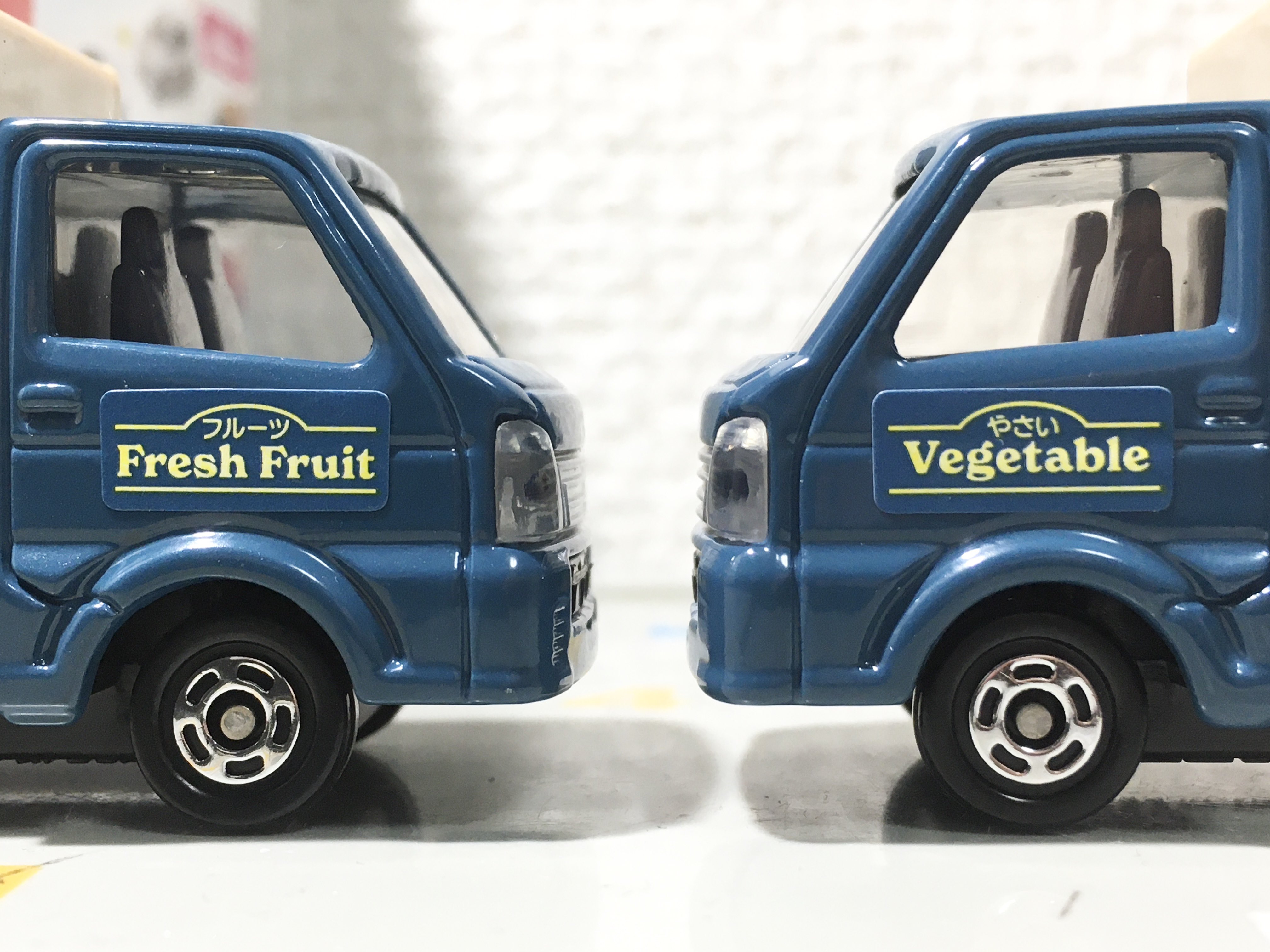 Amazon | トミカ 標識セット ⑦ スズキ キャリイ | ミニカー