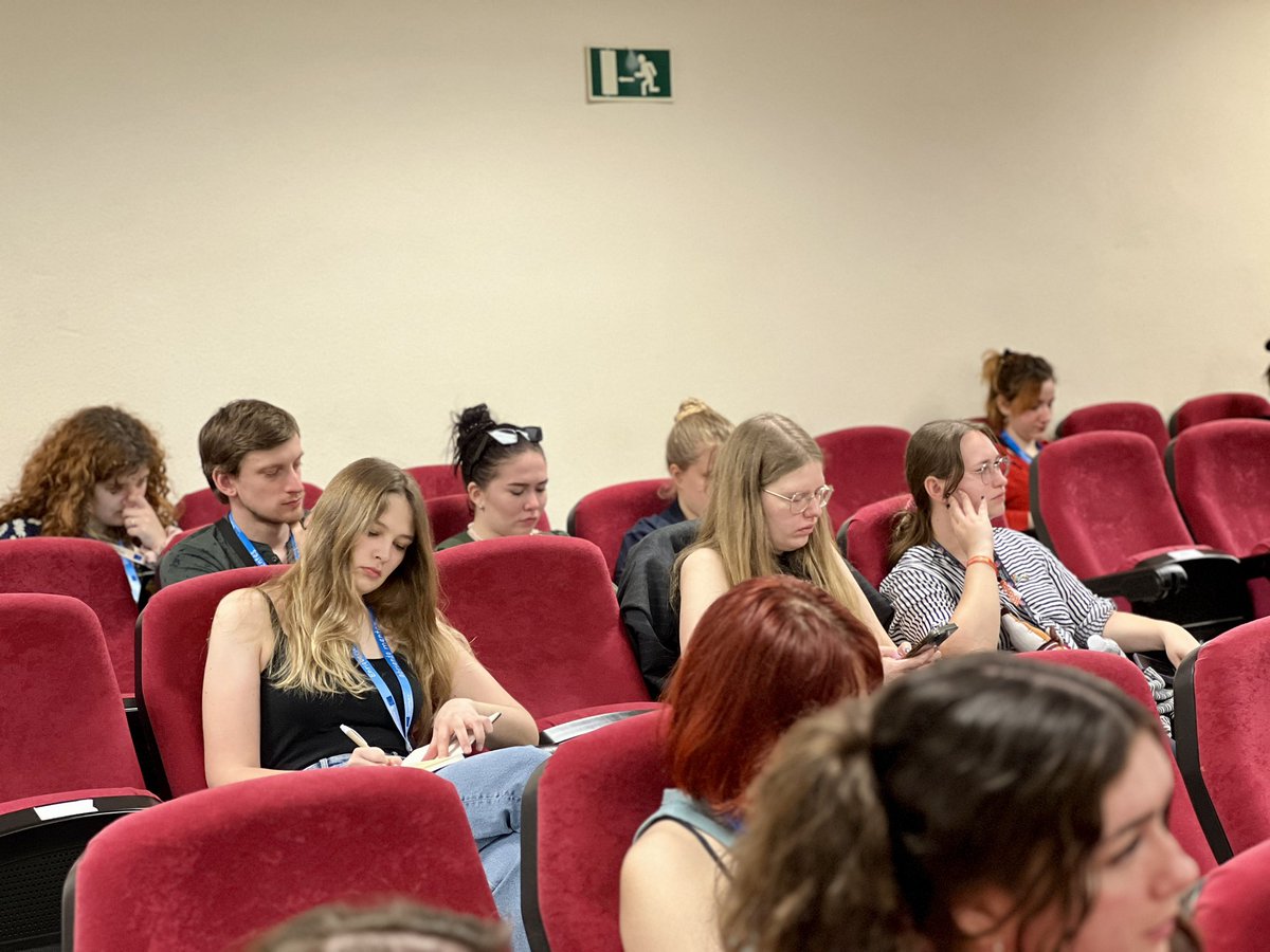 ESN_Int's tweet image. What is the #Erasmus Charter for Higher Education really about? And what can be the role of student representatives in the process of implementing it? Our panelists from the @EU_Commission, @unilj, #CMEPIUS, @ingenium_univ and ESN are bringing their perspectives to the table.🗣️🌍