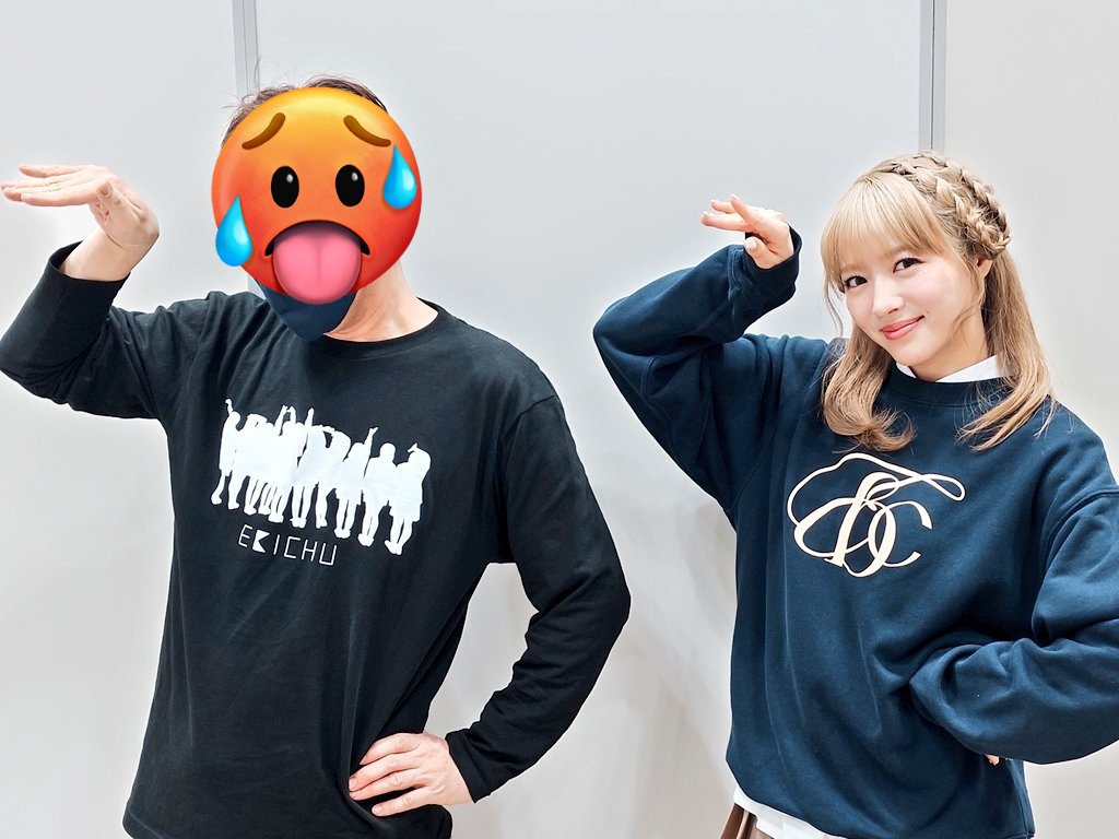 takelvisu2's tweet image. あっちぃ(あっちぃあっちぃ…)

#えびちゅう
#2shot
#indigohour