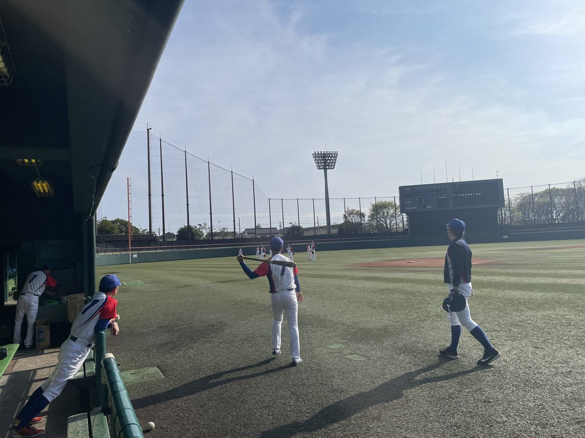 本日は大和市大会初戦
対大和ダークレッズ様

初回先制から追加点を積み重ねて8-0
投げては先発が5回0封
中継ぎ陣も安定してました！

大和ダークレッズ様ありがとうございました🙇