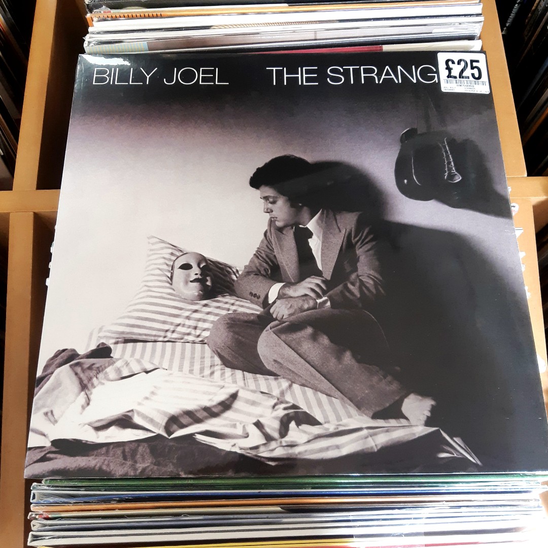 Billy Joel's The Stranger is an album of sturdy craftsmanship and commercial savvy, showcasing his mastery of melody that rivals the best in the business.

The Stranger has been reissued on vinyl!

#gettofopp #billyjoel