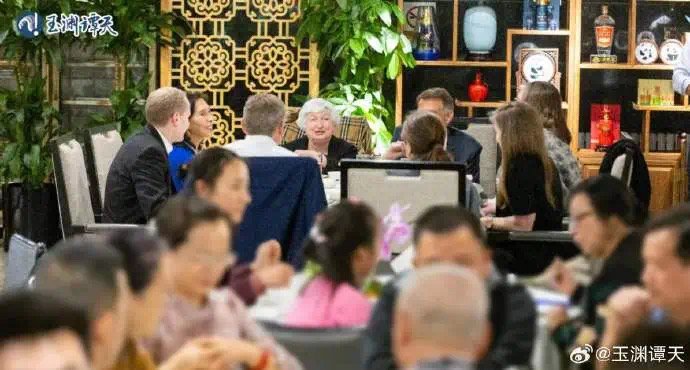 Taotaoju in #Guangzhou  and Chuanban in #Beijing ,it seems that her people wish #Yellen to enjoy authentic food in different cities during her visit to China. Honestly speaking, they could have better choices for #restaurants  if they know more about China. #ChinaUSrelations